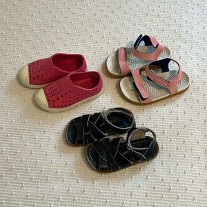 Toddler girls Native Jefferson Shoes & Sandals. Saltwater Sandals. Size US 7.